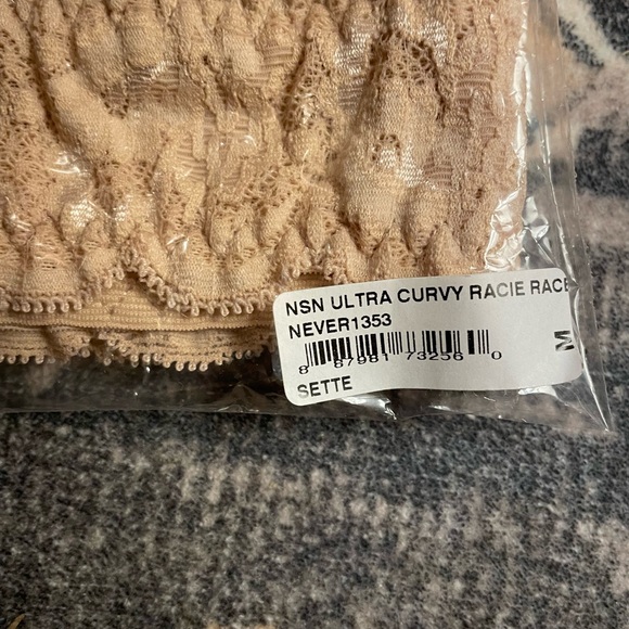 Cosabella Lace Bralette in Cream - Picture 2 of 6